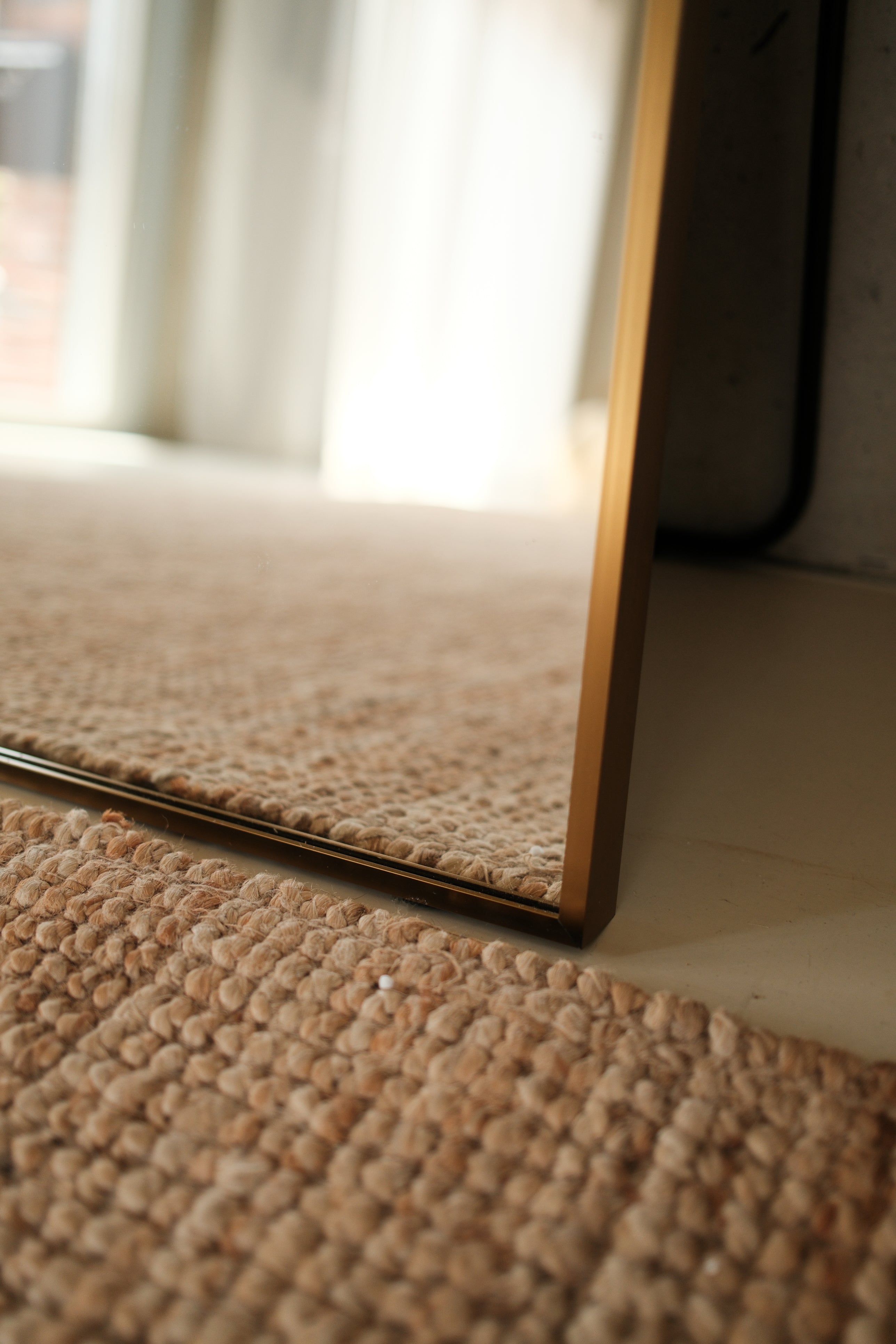 Elara Mirror – 200×100 cm | Arched Full-Length Mirror – Messing