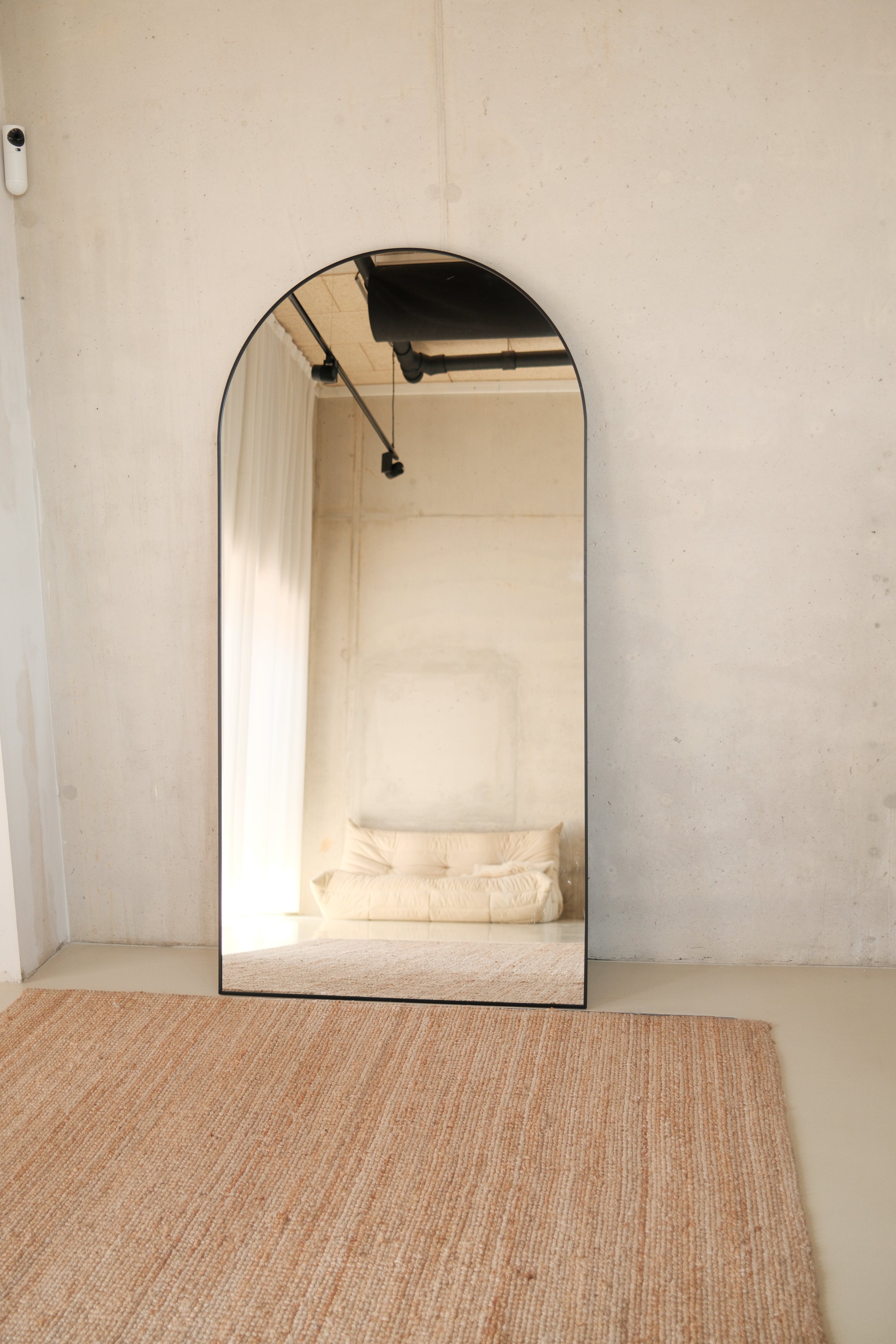 Elara Mirror – 200×100 cm | Arched Full-Length Mirror – Zwart