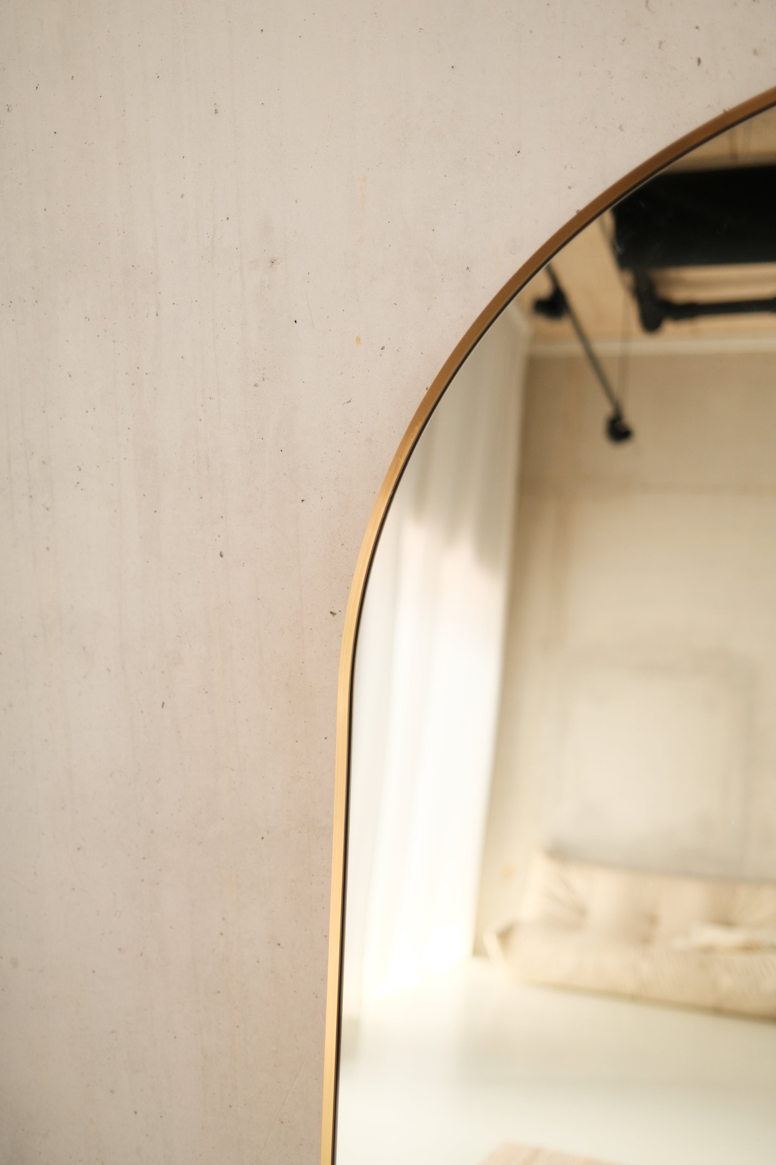 Elara Mirror Compact – 160×80 cm | Arched Full-Length Mirror – Messing