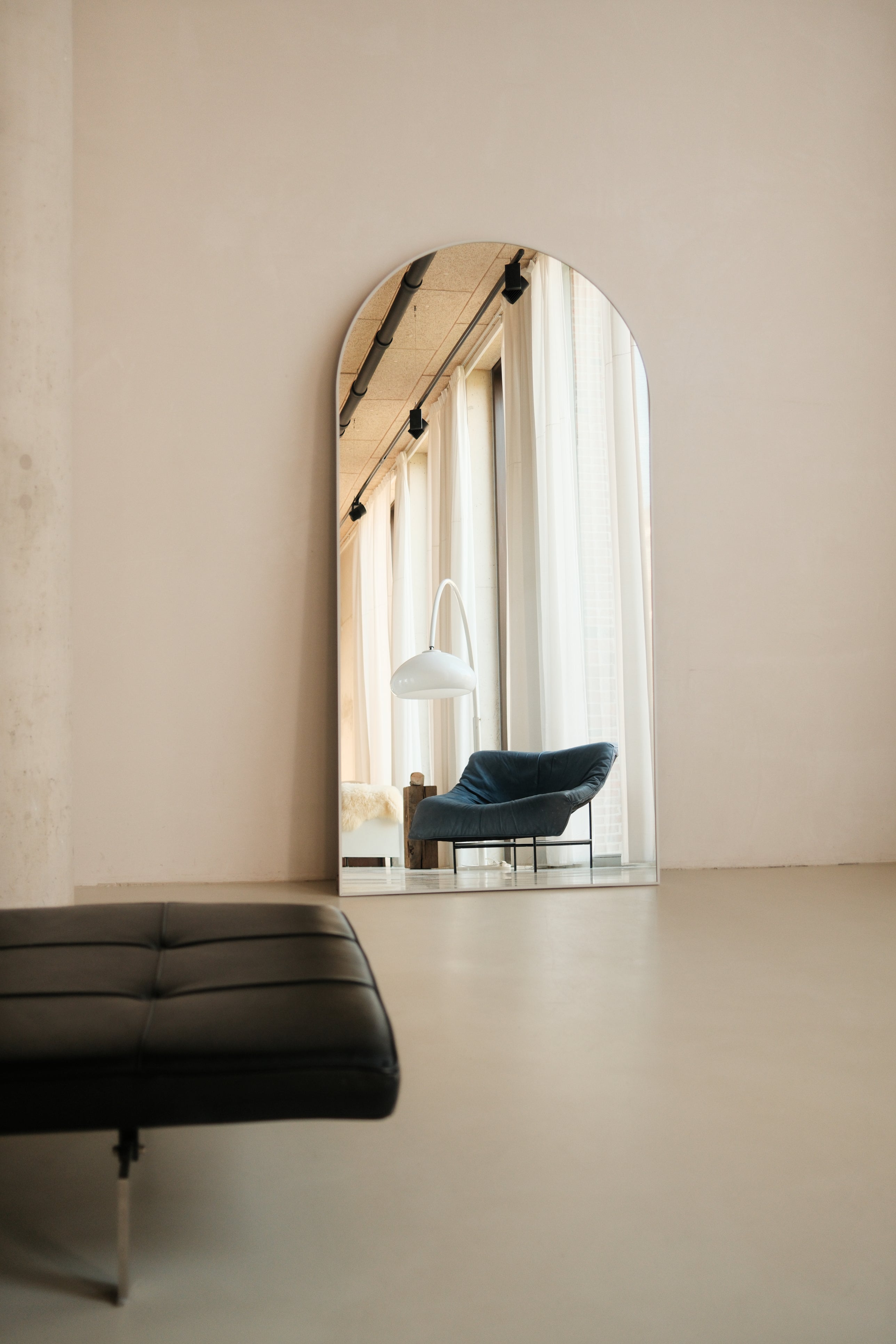 Elara Mirror – 200×100 cm | Arched Full-Length Mirror – Wit