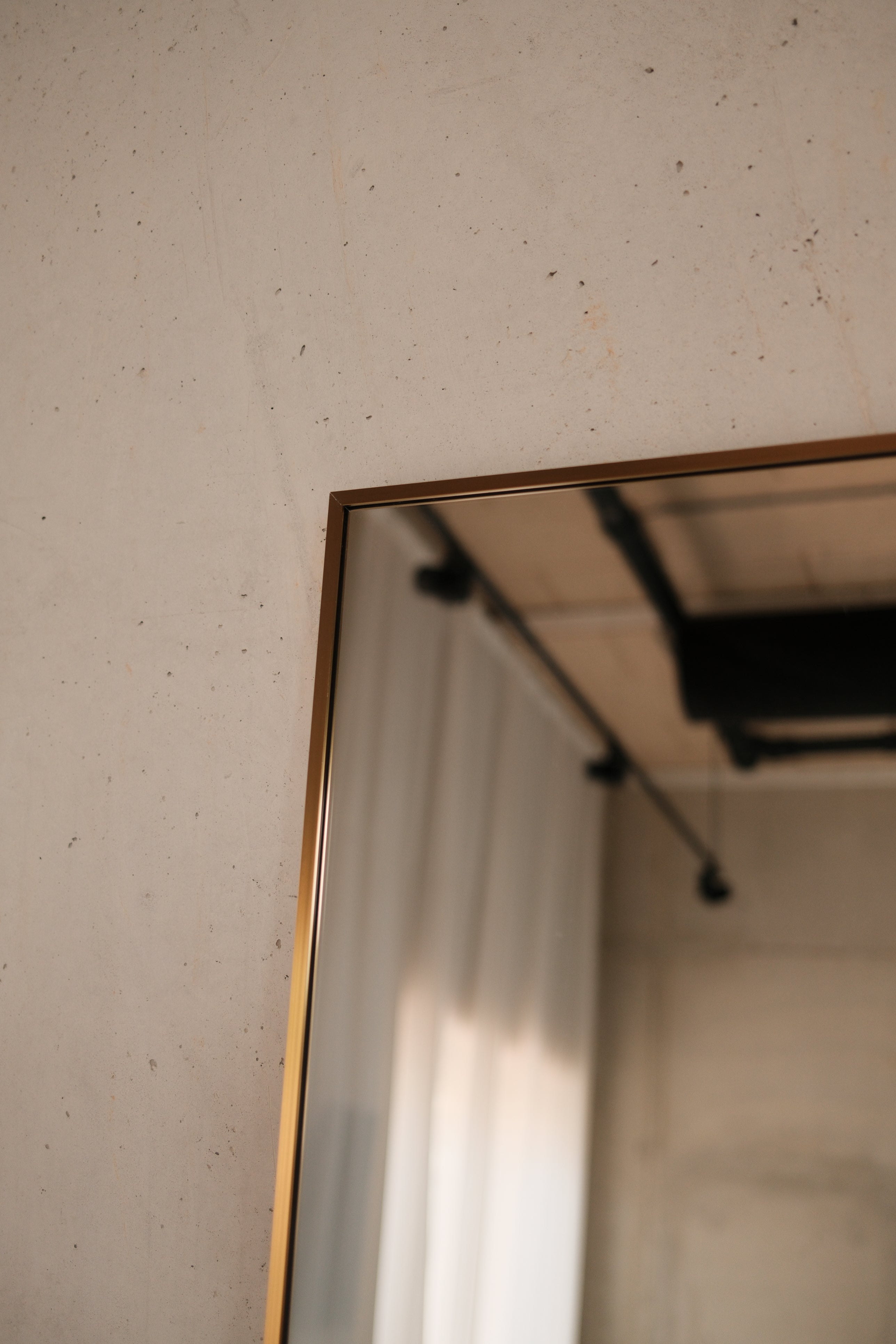 Aureum Mirror – 200×100 cm | Full-Length Mirror – Messing