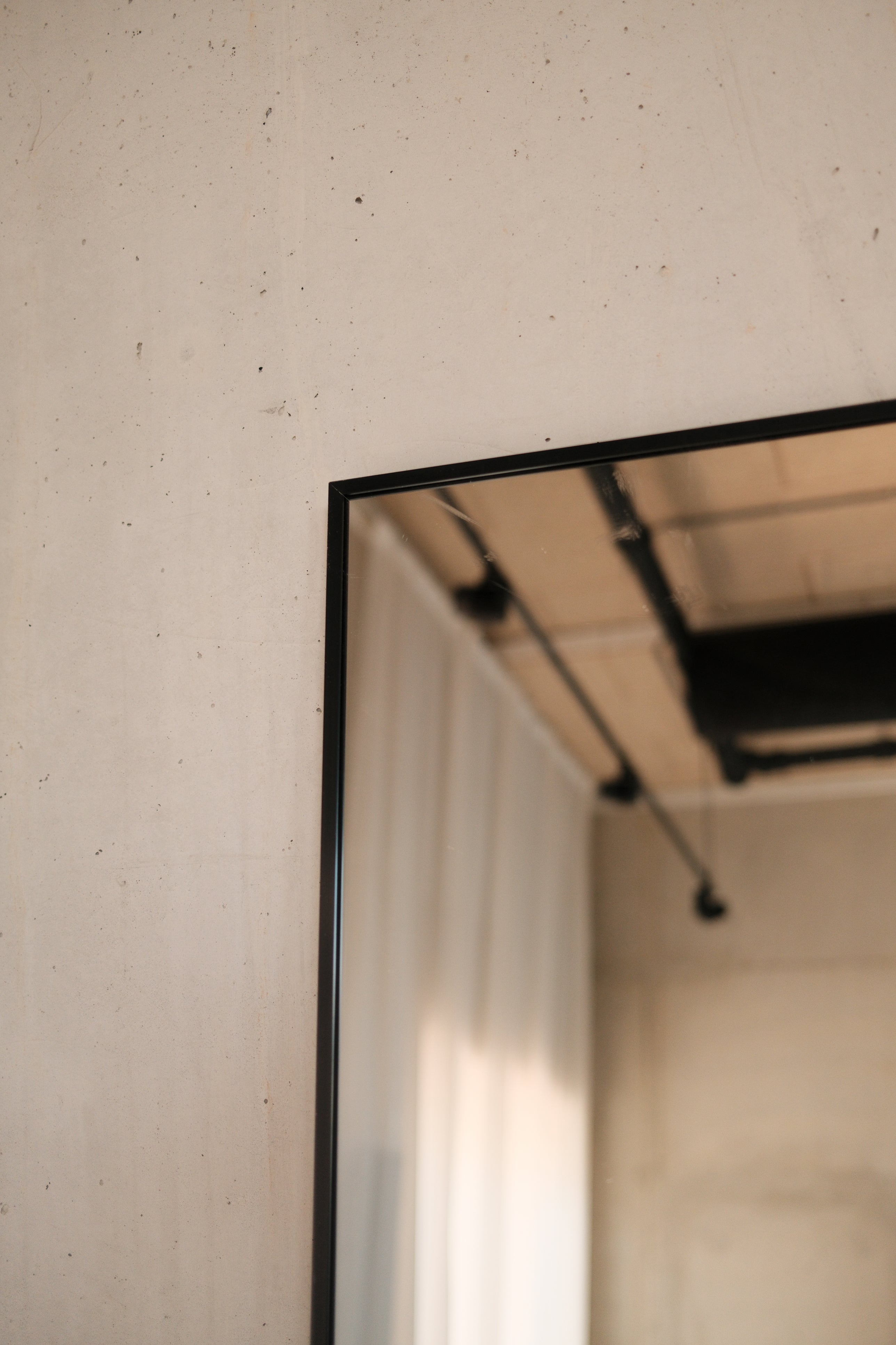 Aureum Mirror – 200×100 cm | Full-Length Mirror – Zwart